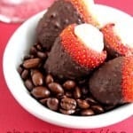 Chocolate Coffee Cheesecake Strawberries // Happy Food Healthy Life