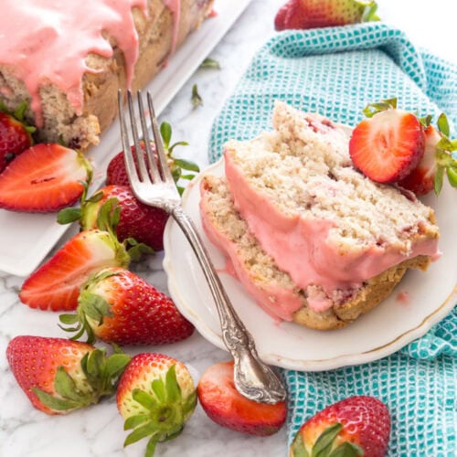 vegan strawberry pound cake