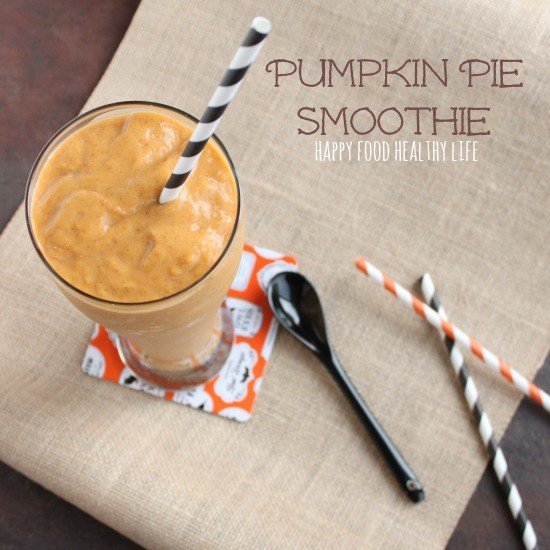 Pumpkin Pie Smoothie. It tastes exactly like pumpkin pie!! // Happy Food Healthy Life