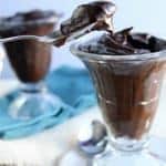 Vegan Chocolate Pudding - A sweet and satisfying treat for your chocolate cravings. Find out what the shocking ingredient is to make it both uber creamy as well as guilt-free! www.happyfoodhealthylife.com