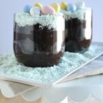 Healthy(er) Spring Dirt Cups - a childhood favorite dessert without as much of the processed stuff. www.happyfoodhealthylife.com
