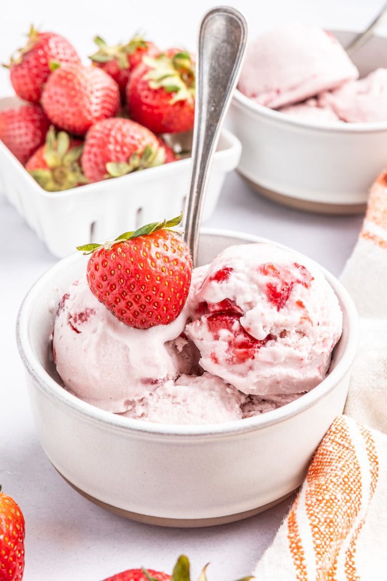 Best Vegan Strawberry Ice Cream