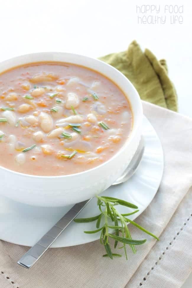 Bean and No Bacon Soup Recipe - Love the classic Campbells soup but could do without the bacon or the "soup from a can?" How about this copycat version with no bacon and more nutrients! vegetarian, vegan, and healthy!
