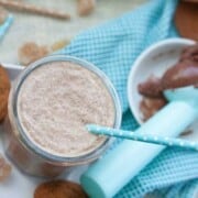 Dairy-Free Dark Chocolate Ginger Snap Shakes - a delicious chocolatey treat that has a kick of gingery spice. Only 4 ingredients! Oh, and it's dairy-free too!