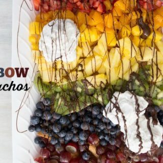 RAINBOW FRUIT NACHOS ARE A FUN AND YUMMY WAY TO INCLUDE AN EASY DESSERT WHILE GETTING IN MORE FRUITS, MAKING THIS A HEALTHIER OPTION!