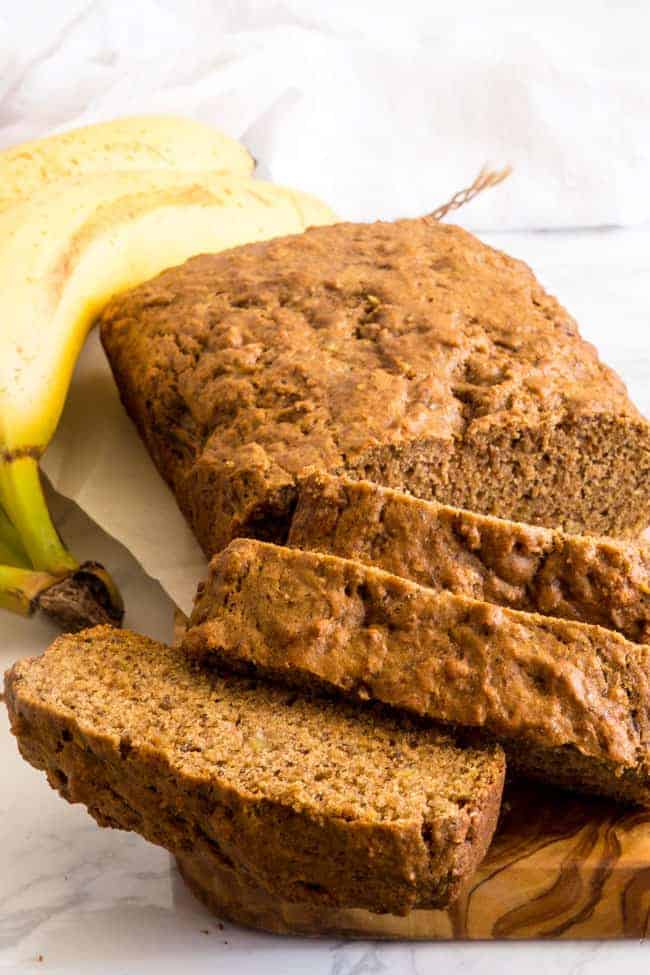VEGAN BANANA BREAD RECIPE - This healthy version has no hint of a healthy flavor and will take you back to your childhood.