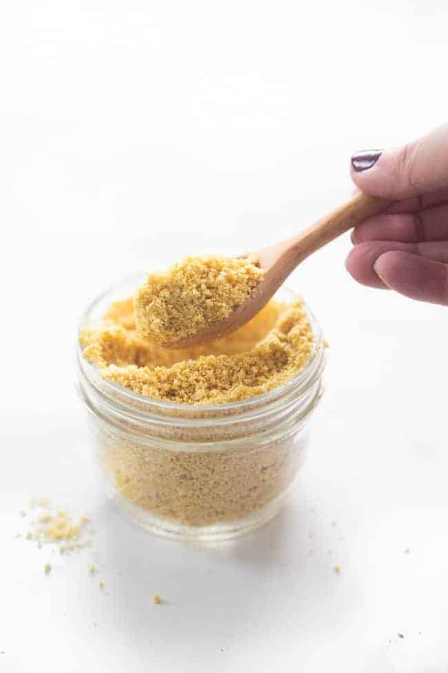 VEGAN PARMESAN CHEESE RECIPE - this is a necessity for a plant-based lifestyle. Super versatile and able to top any of your favorite foods such as pasta, pizza, salads, veggies, and more.