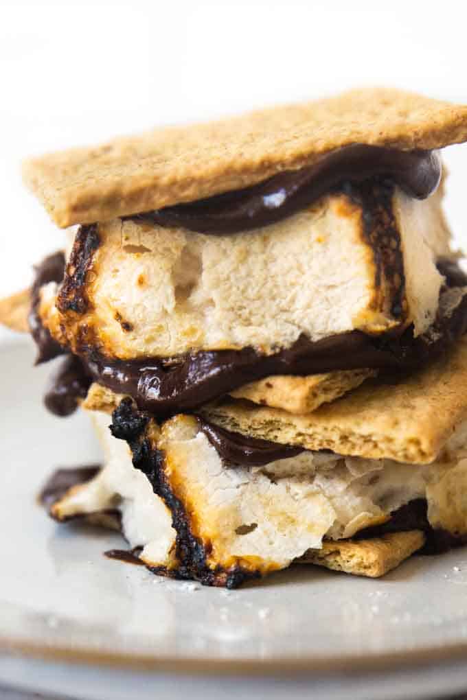 homemade vegan marshmallow toasted in graham crackers and chocolate