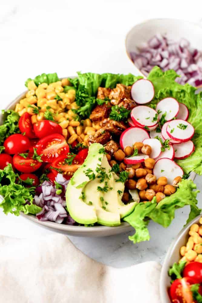bowl of healthy cobb salad
