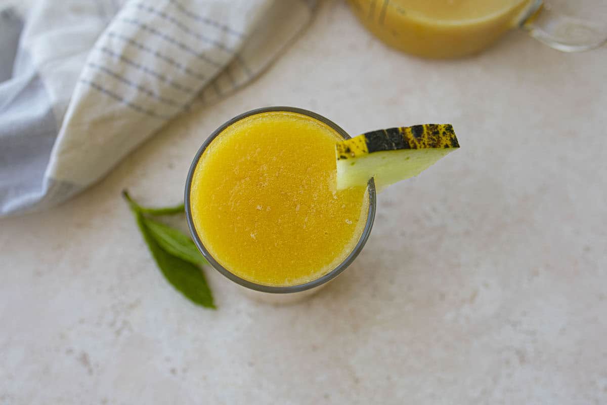 Quick Cantaloupe Juice Recipe