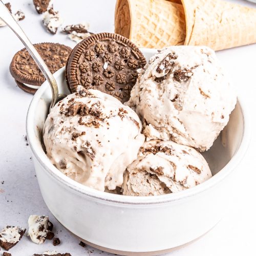 Vegan Cookies and Cream Ice Cream