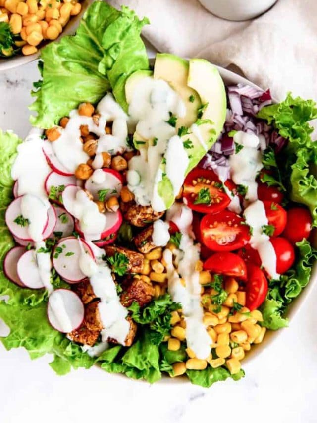 Healthy Vegan Cobb Salad: A Flavorful Twist on a Classic