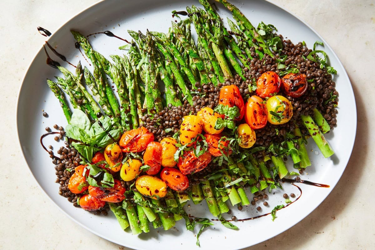 CAPRESE GRILLED ASPARAGUS AND LENTILS BY SPABETTIE