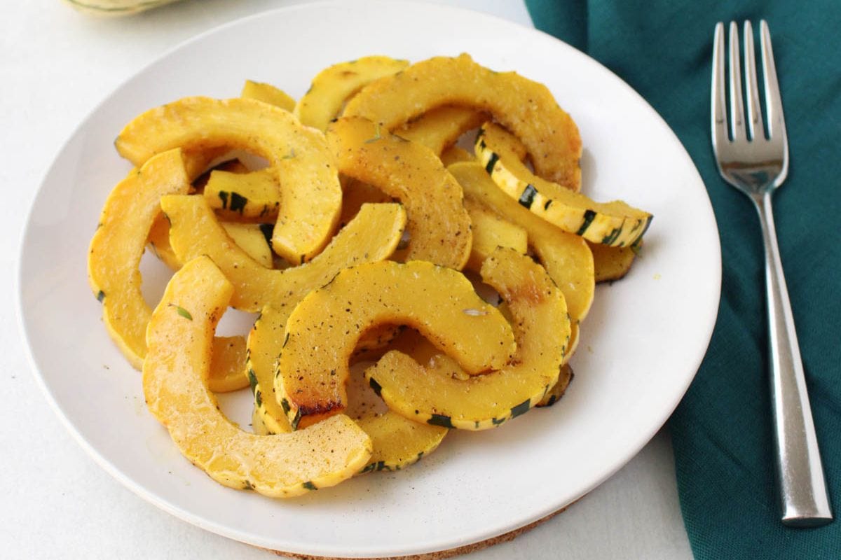 Easy Sautéed Delicata Squash With Thyme by Hassle Free Vegan