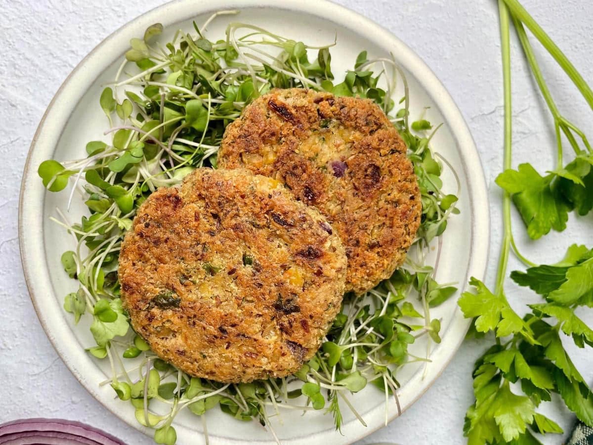 VEGAN CHICKPEA PATTIES BY SERENE TRAIL