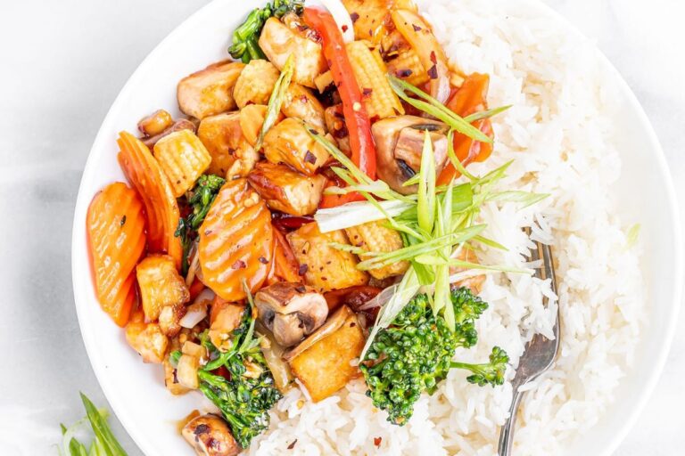 These 25 Easy Vegan Recipes Are WAY Better Than Takeout!