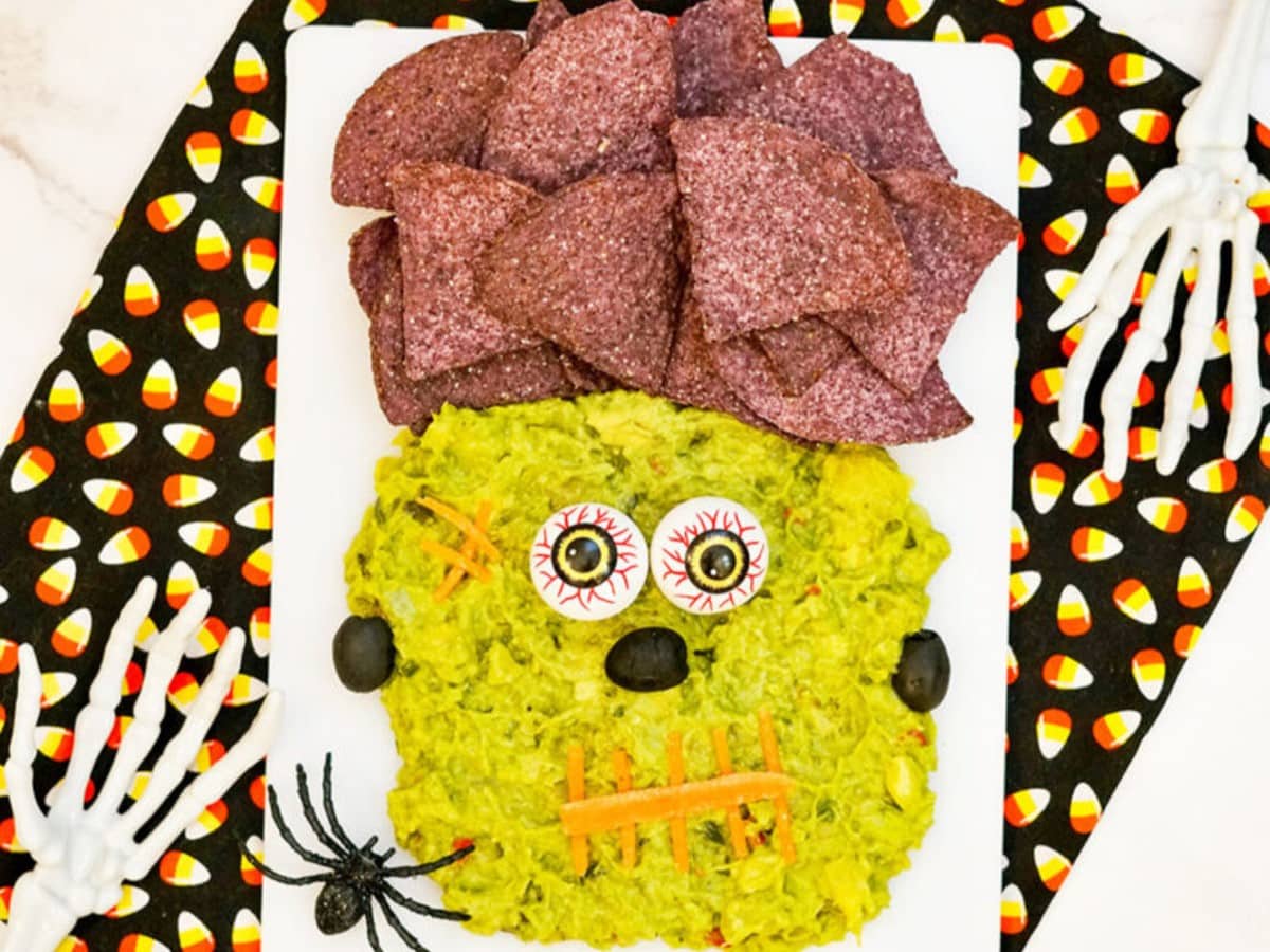 FRANKENQUAC HALLOWEEN GUACAMOLE DIP BY MADE IN A DAY