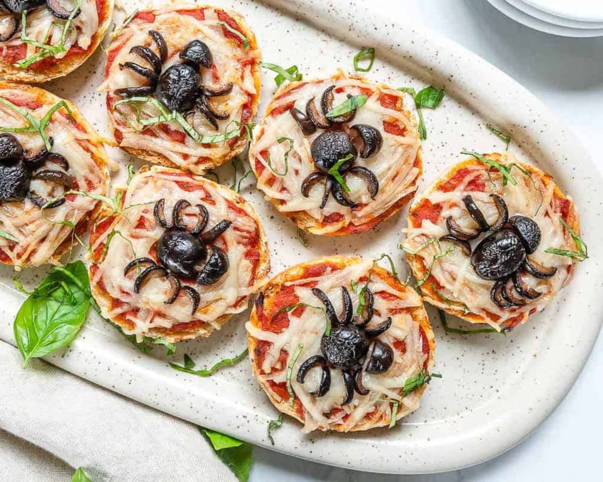 HALLOWEEN SPIDER BAGEL BITES BY PLANT-BASED ON A BUDGET