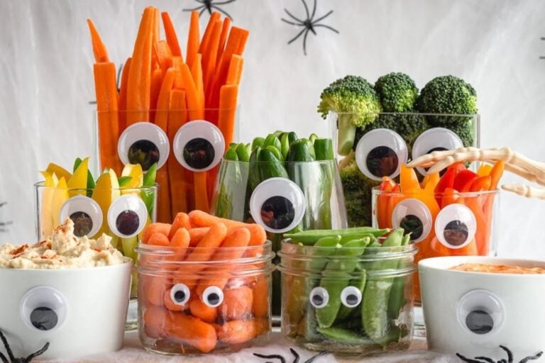 MONSTER HALLOWEEN VEGGIE TRAY of MAPLE + MANGO