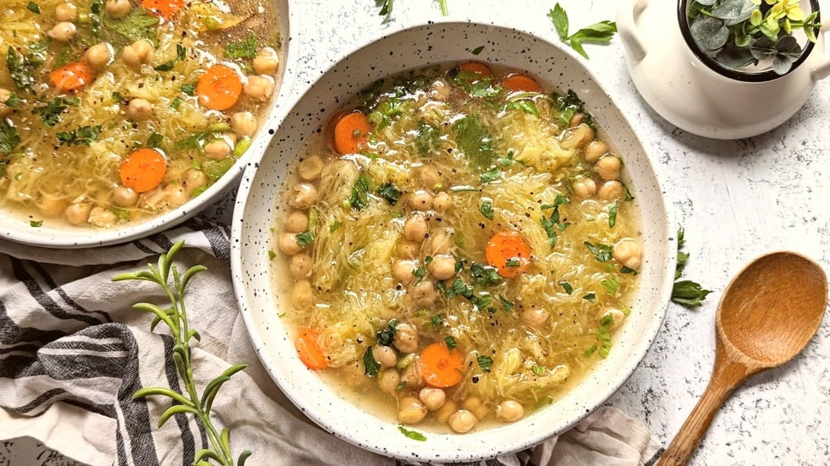 SPAGHETTI SQUASH SOUP RECIPE BY THE HERBEEVORE