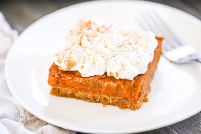 25 Vegan Thanksgiving Treats Everyone Will Be Drooling Over