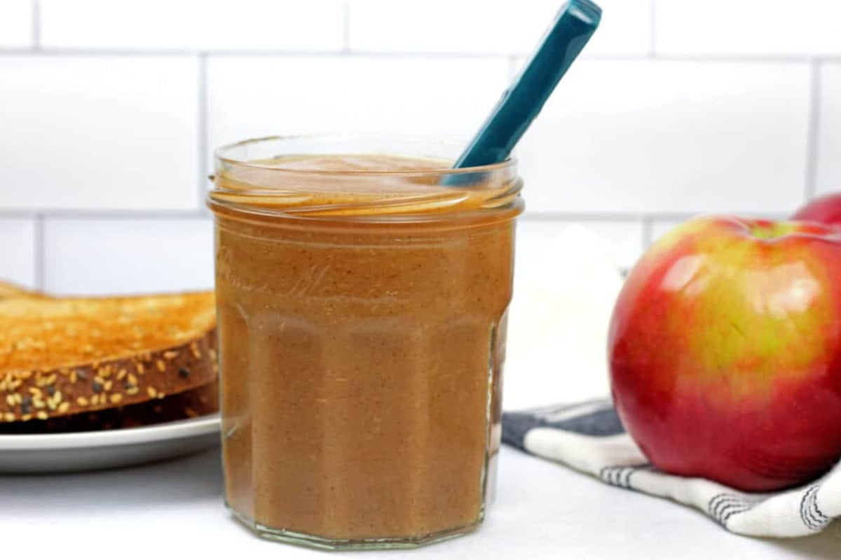 INSTANT POT APPLE BUTTER BY GRATEFUL MEAL NUTRITION