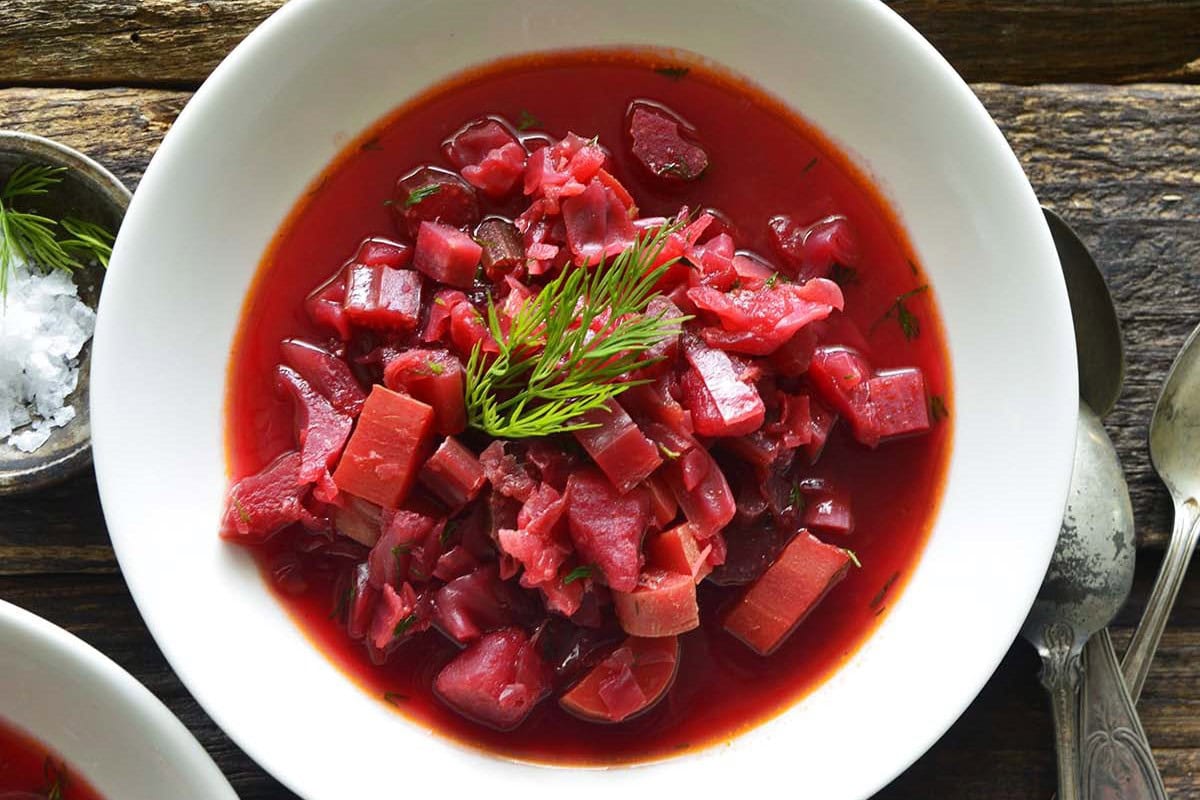 VEGETARIAN BORSCHT RECIPE BY AN EDIBLE MOSAIC